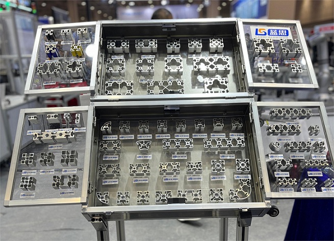 [2023 칭다오 아시아태평양 지능형 장비전시회] Lansi 알루미늄 프로파일이 홍다오 국제전시회에서 여러분을 만납니다.